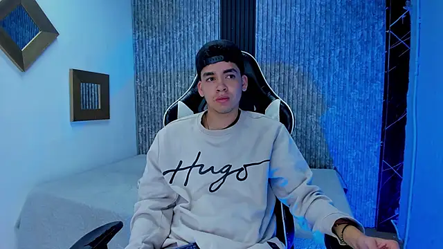 Mike 0233  online show from 12-03-25, 03:51