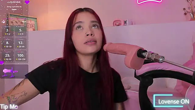 violeth hill online show from 11-15-25, 07:51