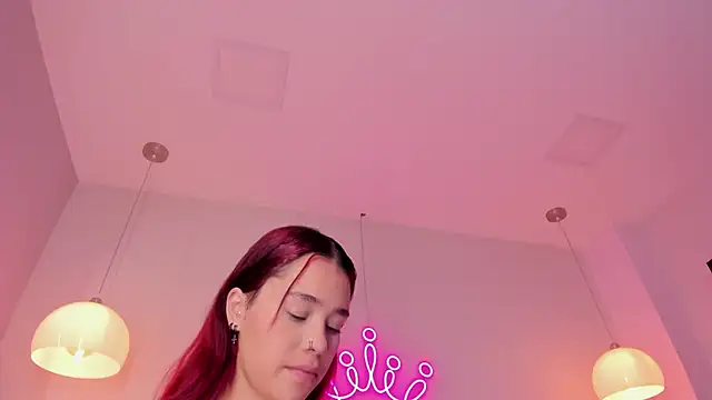 violeth hill online show from 11-29-25, 07:58