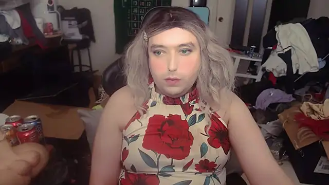 Snapshot of Chrissie_Ohna chatting on 02-09-25, 01:55 Chrissie Ohna online show from 02-09-25, 01:55