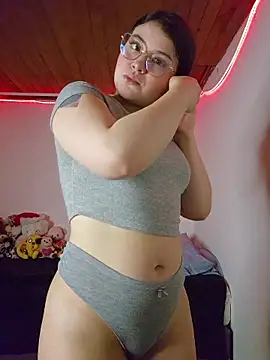 juli05star20 online show from 03-04-26, 03:58