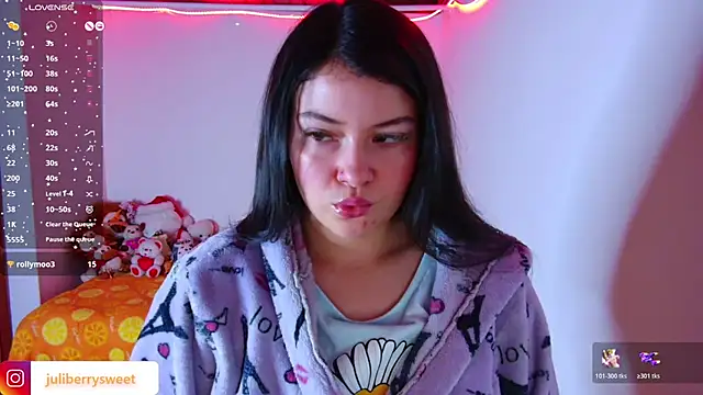 juli05star20 online show from 04-18-26, 09:48