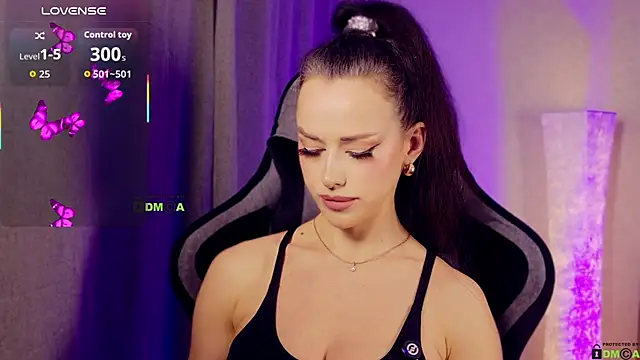 -CrazyAnna- online show from 03-18-26, 11:46