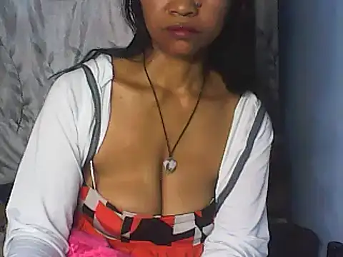 Snapshot of nene_belle chatting on 09-24-25, 06:25 nene belle online show from 09-24-25, 06:25