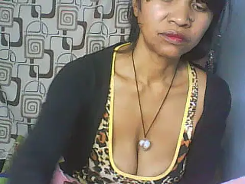 nene belle online show from 07-25-26, 05:59