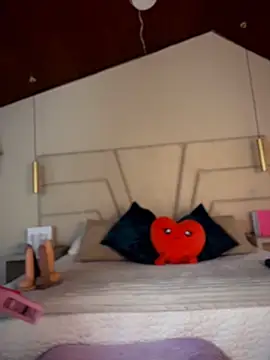 Miss ary online show from 04-15-26, 11:38