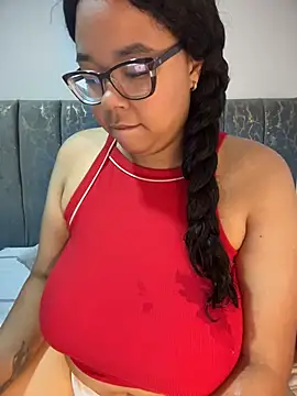XMara online show from 04-21-26, 03:07