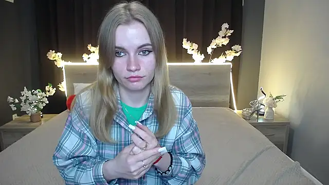 Snapshot of MargaritaKiss chatting on 05-11-26, 07:55 MargaritaKiss online show from 05-11-26, 07:55