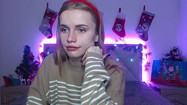 MargaritaKiss online show from 12-17-25, 07:08