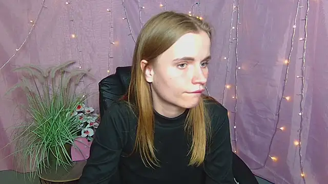 Snapshot of MargaritaKiss chatting on 05-01-26, 07:41 MargaritaKiss online show from 05-01-26, 07:41