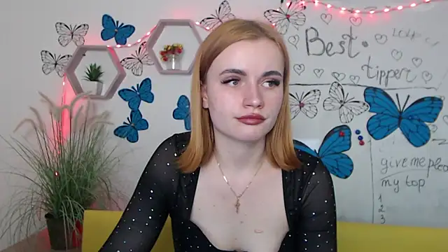 Snapshot of MargaritaKiss chatting on 03-12-25, 11:12 MargaritaKiss online show from 03-12-25, 11:12