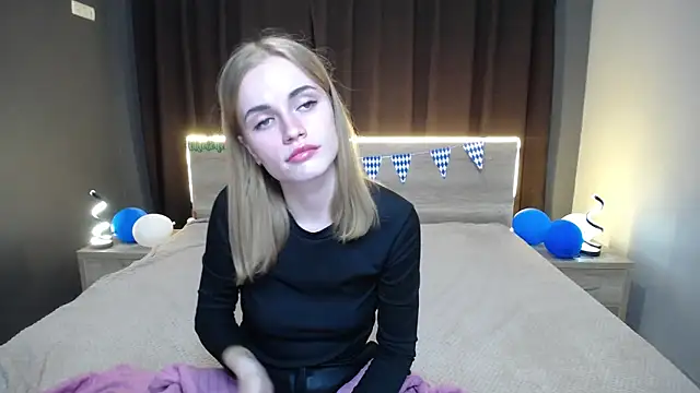 Snapshot of MargaritaKiss chatting on 10-02-25, 06:44 MargaritaKiss online show from 10-02-25, 06:44