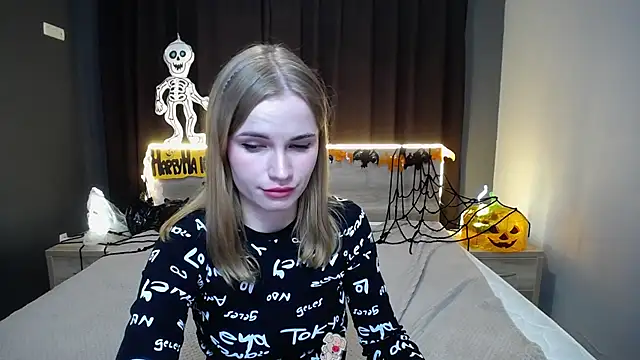 MargaritaKiss online show from 10-22-25, 06:51