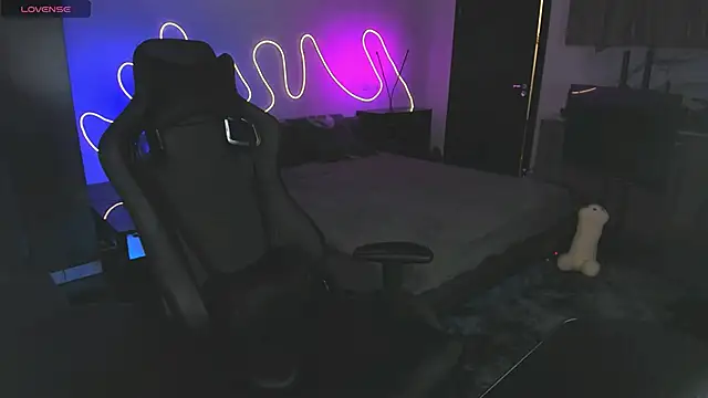 Brad Maloney online show from 11-07-25, 08:13