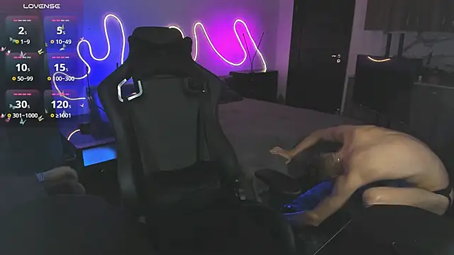 Brad Maloney online show from 11-11-25, 07:41