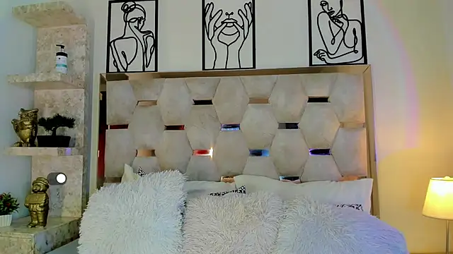 Snapshot of SexyJuliii21 chatting on 10-01-25, 08:46 SexyJuliii21 online show from 10-01-25, 08:46