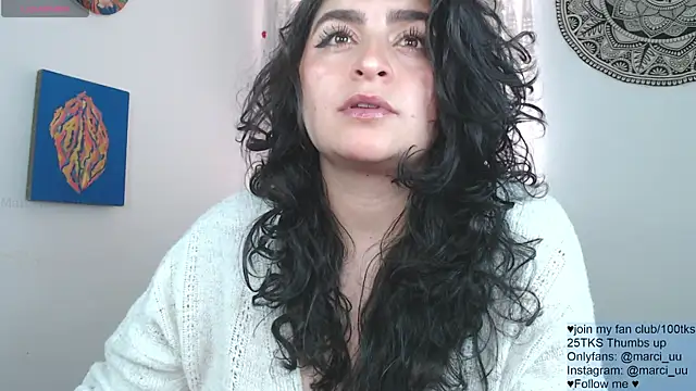Snapshot of Marci_owo chatting on 04-20-26, 06:53 Marci owo online show from 04-20-26, 06:53