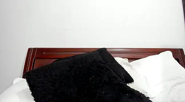 aleziiacam online show from 03-19-25, 02:05