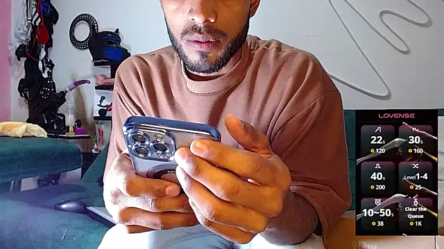 the dog lian online show from 09-28-25, 12:17