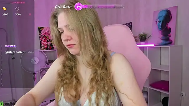 Snapshot of Megan_Violer chatting on 06-12-26, 05:21 Megan Violer online show from 06-12-26, 05:21