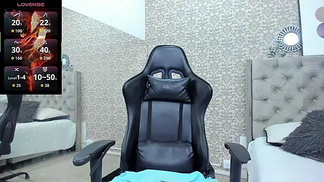 CodyWalkerR online show from 11-13-25, 05:28