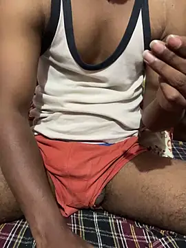 Snapshot of SahilBBC-0 chatting on 12-04-24, 10:40 SahilBBC-0 online show from 12-04-24, 10:40