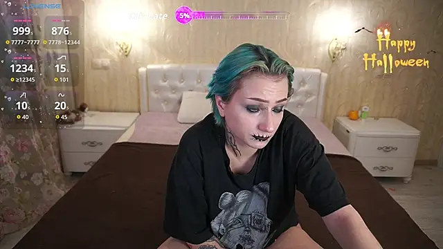 LunaaMayy online show from 11-01-25, 04:12