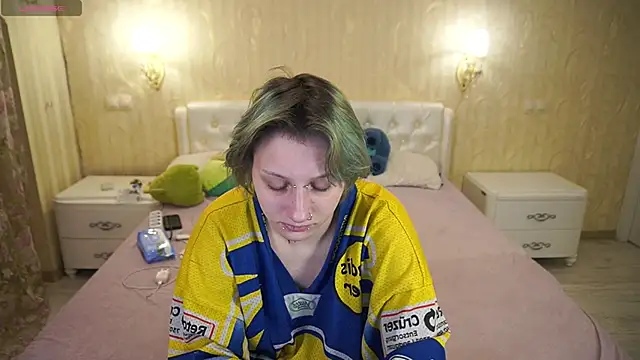 LunaaMayy online show from 02-19-26, 12:18