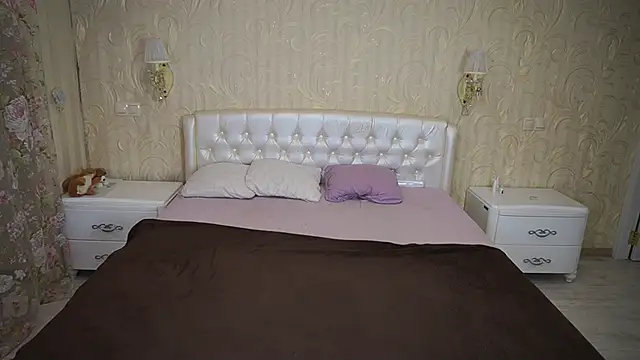 LunaaMayy online show from 09-29-25, 10:26