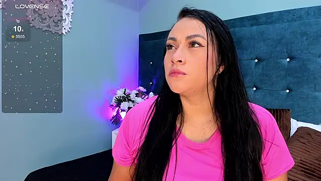 Snapshot of Miss_Ambeer chatting on 03-14-25, 11:45 Miss Ambeer online show from 03-14-25, 11:45