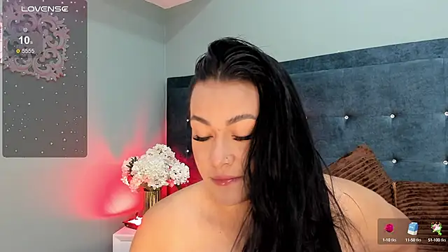 Snapshot of Miss_Ambeer chatting on 03-04-25, 11:29 Miss Ambeer online show from 03-04-25, 11:29