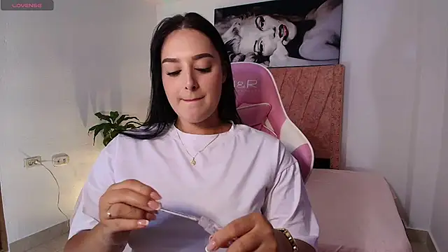 RachelStein online show from 11-13-25, 07:23