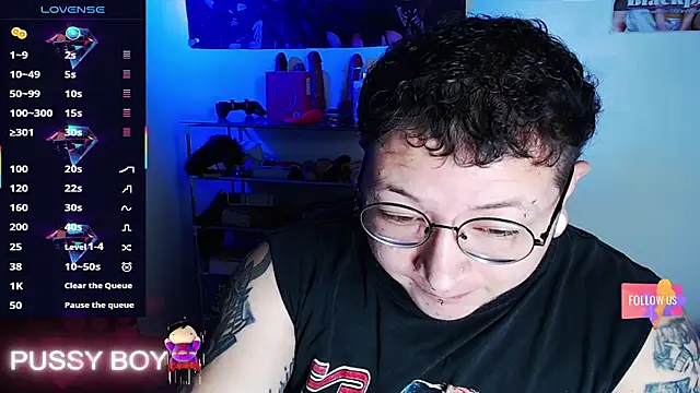 Snapshot of princeFtm chatting on 07-25-26, 02:34 princeFtm online show from 07-25-26, 02:34