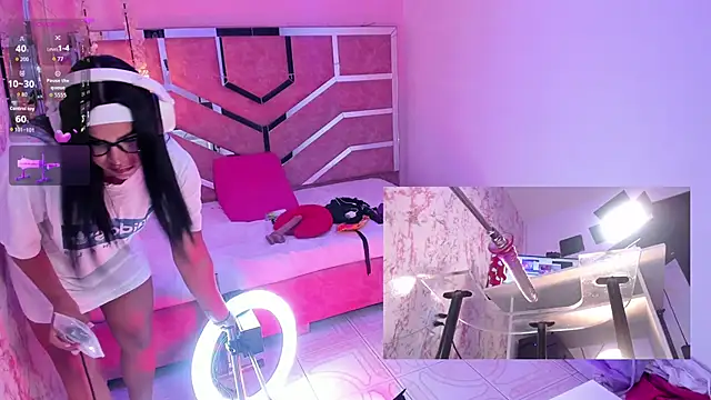 Alice Roys online show from 03-19-26, 02:17