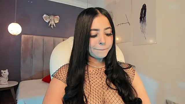 Snapshot of Maaiitee chatting on 02-09-25, 12:39 Maaiitee online show from 02-09-25, 12:39