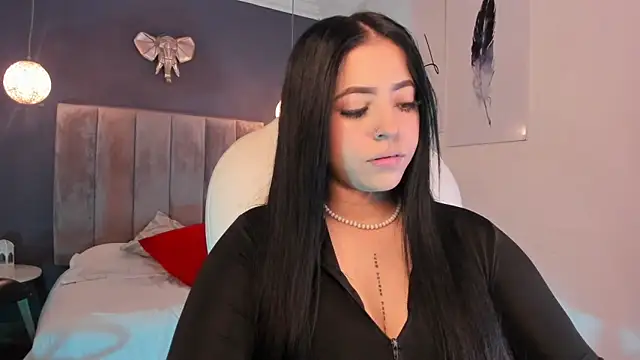Snapshot of Maaiitee chatting on 03-05-25, 01:17 Maaiitee online show from 03-05-25, 01:17