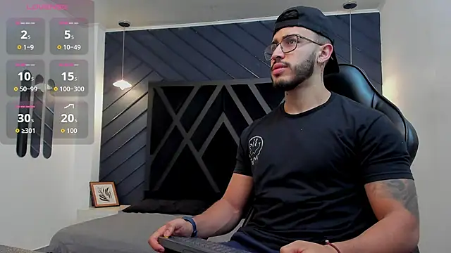 Liam Kleiin online show from 10-29-25, 11:20