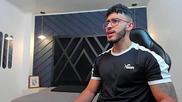 Liam Kleiin online show from 11-04-25, 11:36