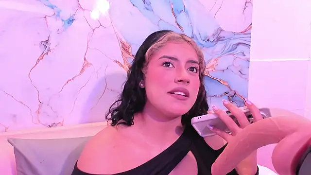 taylor cupper online show from 09-30-25, 07:31