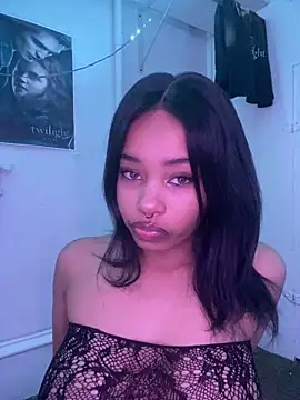 lovekaylaa online show from 12-05-24, 05:43