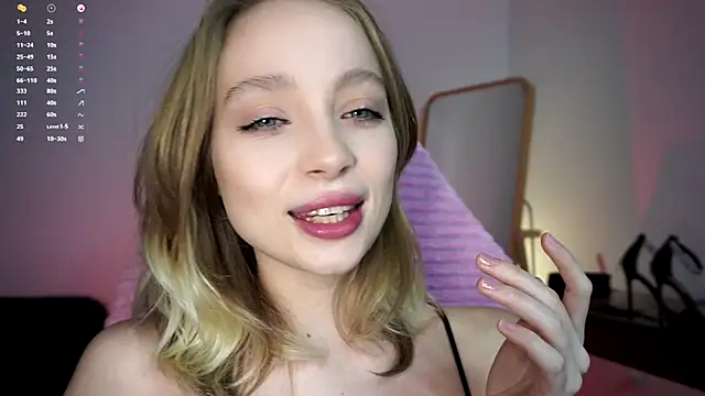  LISA BABYMETAL  online show from 12-15-24, 11:45