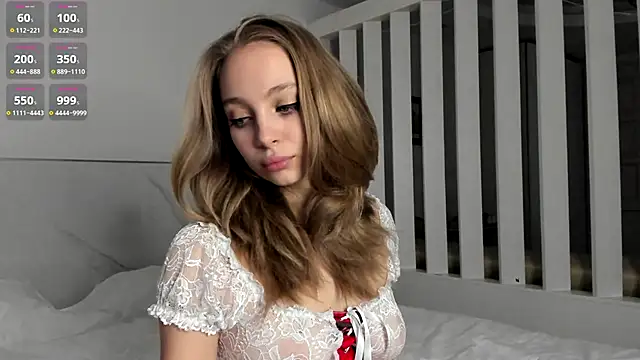  LISA BABYMETAL  online show from 10-31-25, 06:54