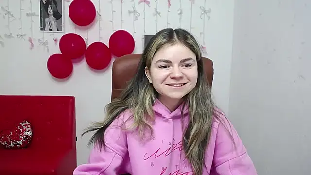 TinaRedly online show from 01-14-26, 06:22