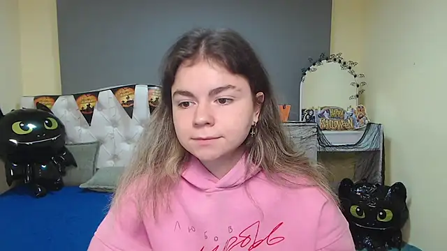 TinaRedly online show from 11-04-25, 06:50