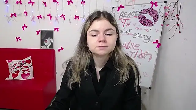 TinaRedly online show from 03-13-26, 06:13