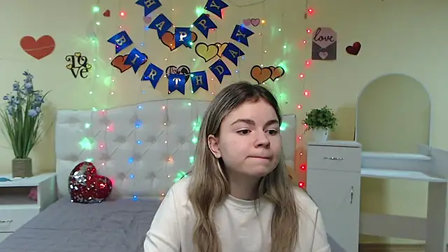 TinaRedly online show from 03-02-25, 09:41