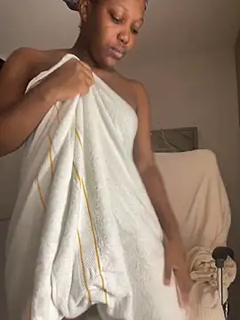 kellya  online show from 03-09-25, 11:46