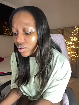 kellya  online show from 11-29-25, 12:00