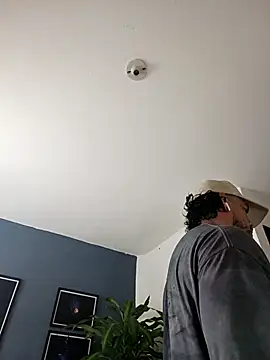 SilvaBranko online show from 12-23-25, 01:05