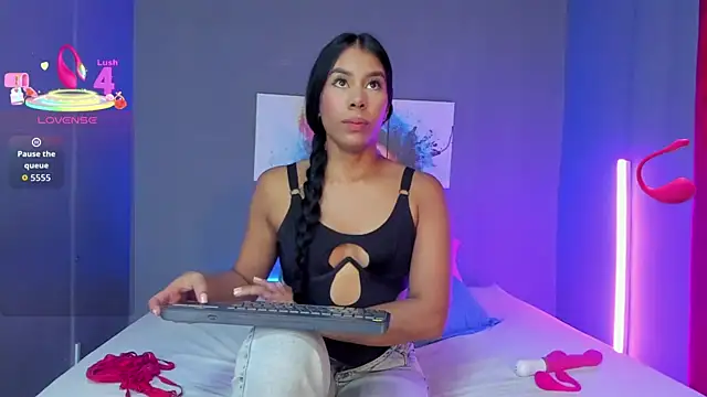 MadissonShakur online show from 10-01-25, 05:17